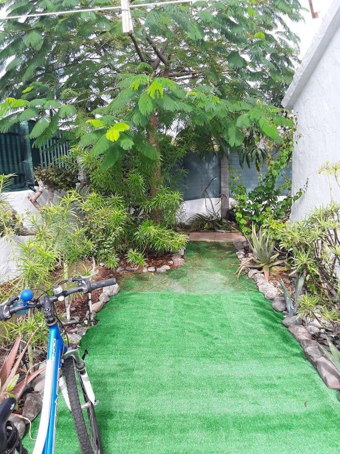 Tres Beau Bungalow,jardin Tropical, Renovation Ete 2020 Vakantiehuis